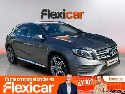 Usado Mercedes GLA200 136 CV (100 kW) 2019 Gris SUV