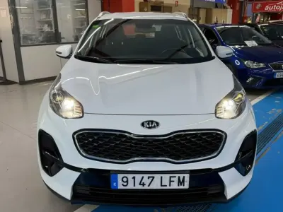 Używany Kia Sportage 132 KM (97 kW) 2020 Biały SUV