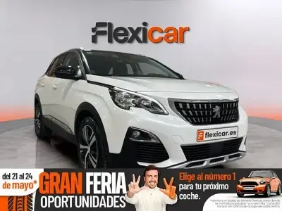 Begagnad Peugeot 3008 Allure 130 HK (95 kW) 2018 Vit SUV