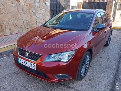 Granate Usado 2015 Seat Leon CONNECT Familiar | 7450 € (Precio justo)