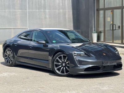 Porsche Taycan 4S