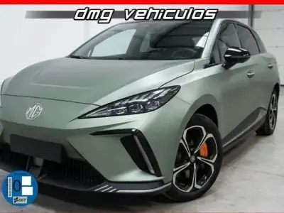 Occasion MG MG4 EV 319 kW (435 PK) 2023 Groen Hatchback
