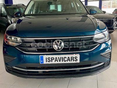 Usado VW Tiguan Life 150 CV (110 kW) 2021 Azul SUV