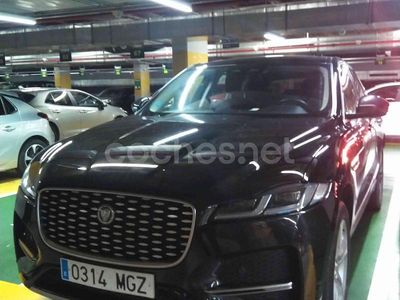 Negro Usado 2023 Jaguar F-Pace R-Dynamic SUV | 31.890 €