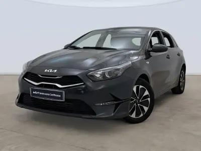 Occasion Kia Ceed 140 PK (102 kW) 2025 Grijs Hatchback