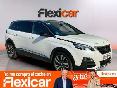 Usado Peugeot 5008 GT-line 131 CV (96 kW) 2019 Blanco SUV