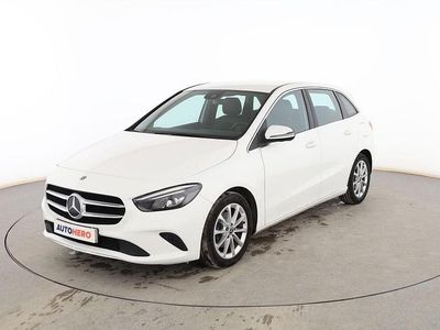 Usado Mercedes B180 Progressive 116 CV (85 kW) 2019 Blanco Monovolumen