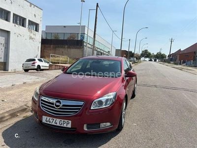 Usado Opel Insignia Sport 160 CV (117 kW) 2009 Granate Berlina