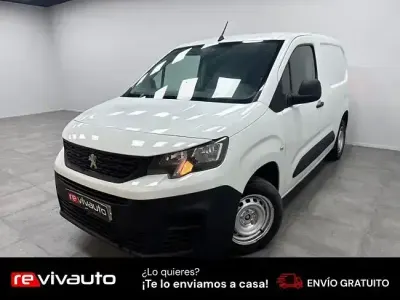 Usado Peugeot Partner 100 CV (73 kW) 2021 Blanco Monovolumen
