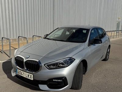 Usado BMW 116 116 CV (85 kW) 2020 Gris / plata Utilitario