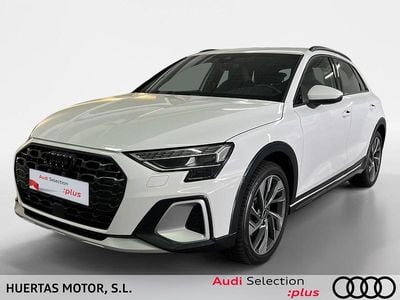 Blanco Usado 2024 Audi A3 Ambiente Berlina | 37.500 € (Super precio)