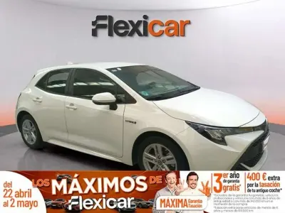 Occasion Toyota Corolla Active 122 PK (89 kW) 2020 Wit Sedan