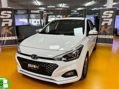 Usado Hyundai i20 100 CV (73 kW) 2018