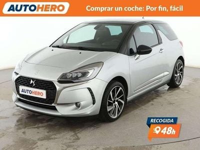 Usado DS Automobiles DS3 Crossback Style 110 CV (80 kW) 2018 Gris SUV