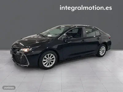 Usado Toyota Corolla Active 122 CV (89 kW) 2023 Negro Berlina