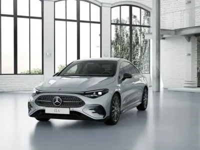 Usado Mercedes CLA180 136 CV (100 kW) 2026 Plata Berlina