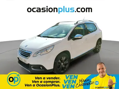 Usado Peugeot 2008 Allure 110 CV (80 kW) 2015 Blanco SUV