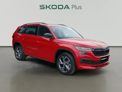 Usado Skoda Kodiaq SportLine 150 HP (110 kW) 2023 Vermelho SUV