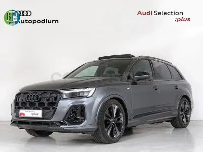 Usado Audi Q7 Premium 286 CV (210 kW) 2025 Gris / plata SUV