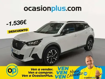 Używany Peugeot 2008 Allure 131 KM (96 kW) 2022 Biały SUV
