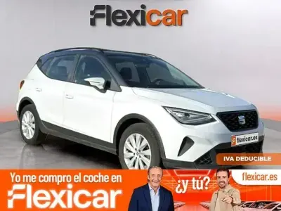 Usado Seat Arona Style 110 CV (80 kW) 2022 Blanco SUV