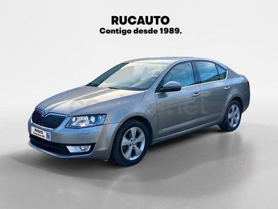 Usado Skoda Octavia Ambition 105 CV (77 kW) 2015 Beige Utilitario