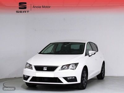 Usado Seat Leon Style 130 CV (95 kW) 2019 Blanco Coupe