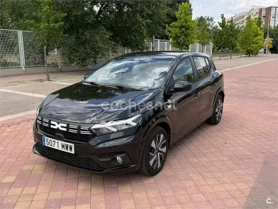 Usado Dacia Sandero Expression 101 CV (74 kW) 2024 Negro Berlina