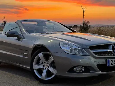 Usado Mercedes SL350 315 CV (231 kW) 2012 Gris / plata Descapotable
