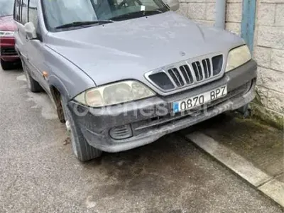 Occasion SsangYong Musso 101 PK (74 kW) 2001 Grijs SUV