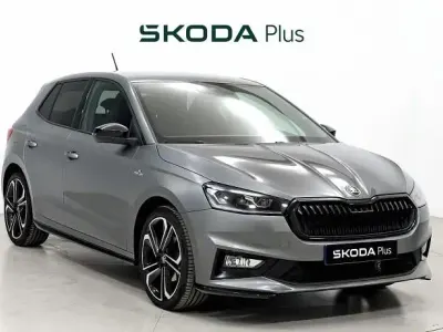 Usado Skoda Fabia Monte Carlo 115 CV (84 kW) 2025 Negro Utilitario