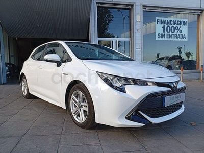 Usado Toyota Corolla Active 122 CV (89 kW) 2021 Blanco Berlina