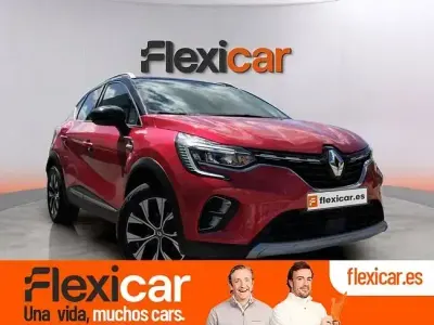 Usado Renault Captur Techno 90 CV (66 kW) 2024 Rojo SUV
