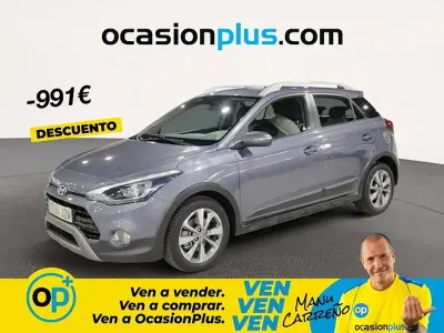 Usado Hyundai i20 Active 90 CV (66 kW) 2017 Gris / plata Berlina