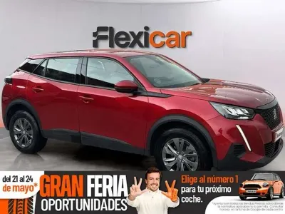 Usado Peugeot 2008 Active 101 CV (74 kW) 2021 Rojo SUV