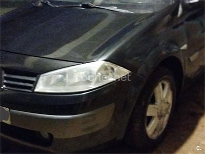 Usado Renault Mégane II Dynamique 120 CV (88 kW) 2004 Negro Berlina