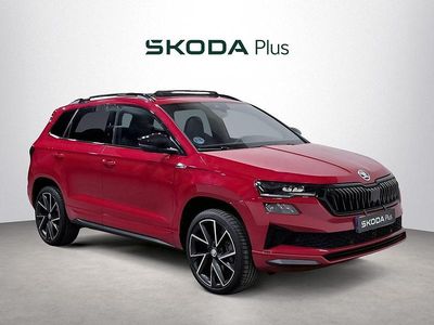 Usado Skoda Karoq SportLine 150 CV (110 kW) 2023 Rojo SUV