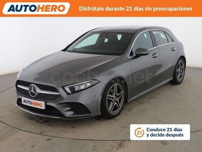Usado Mercedes A180 AMG line 136 CV (100 kW) 2020 Gris Berlina