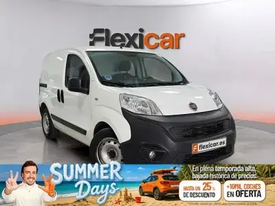 Usado Fiat Fiorino 80 CV (58 kW) 2021 Blanco Monovolumen