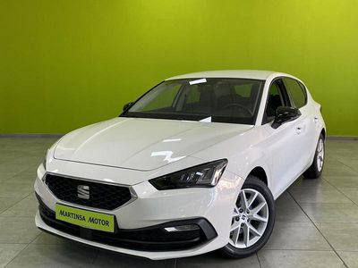 Usado Seat Leon Style 115 CV (84 kW) 2021 Blanco Berlina