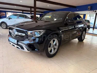 Usado Mercedes GLC200 163 CV (119 kW) 2022 Negro SUV