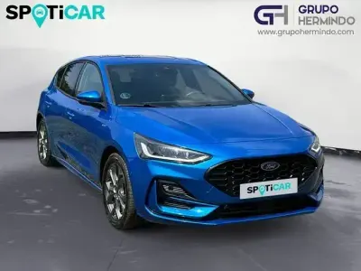 Usado Ford Focus ST-Line 125 CV (91 kW) 2022 Azul Berlina