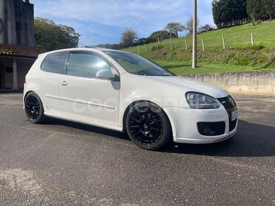 Usado VW Golf V GTI 200 CV (147 kW) 2007 Blanco Berlina