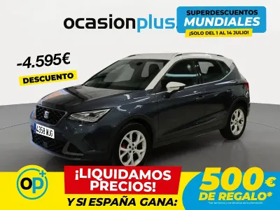 Usado Seat Arona FR 150 CV (110 kW) 2023 Gris SUV
