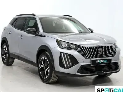 Usado Peugeot 2008 Allure 131 CV (96 kW) 2024 Gris SUV