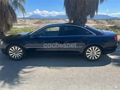 Usado Audi A8 335 CV (246 kW) 2005 Azul Berlina