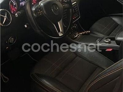 Gris / plata Usado 2013 Mercedes CLA220 Urban Berlina | 18.000 € (Caro)