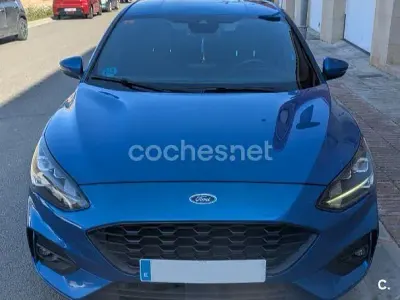 Begagnad Ford Focus ST-Line 125 HK (91 kW) 2019 Blå Sedan