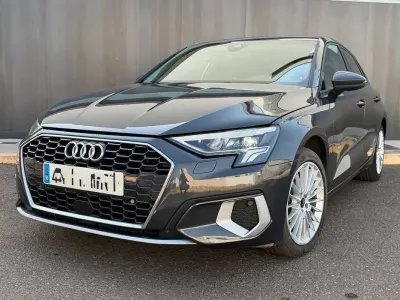 Usado Audi A3 Sportback Advanced Plus 116 CV (85 kW) 2023 Gris Utilitario