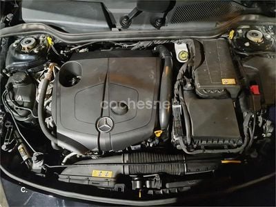 Mercedes CLA200